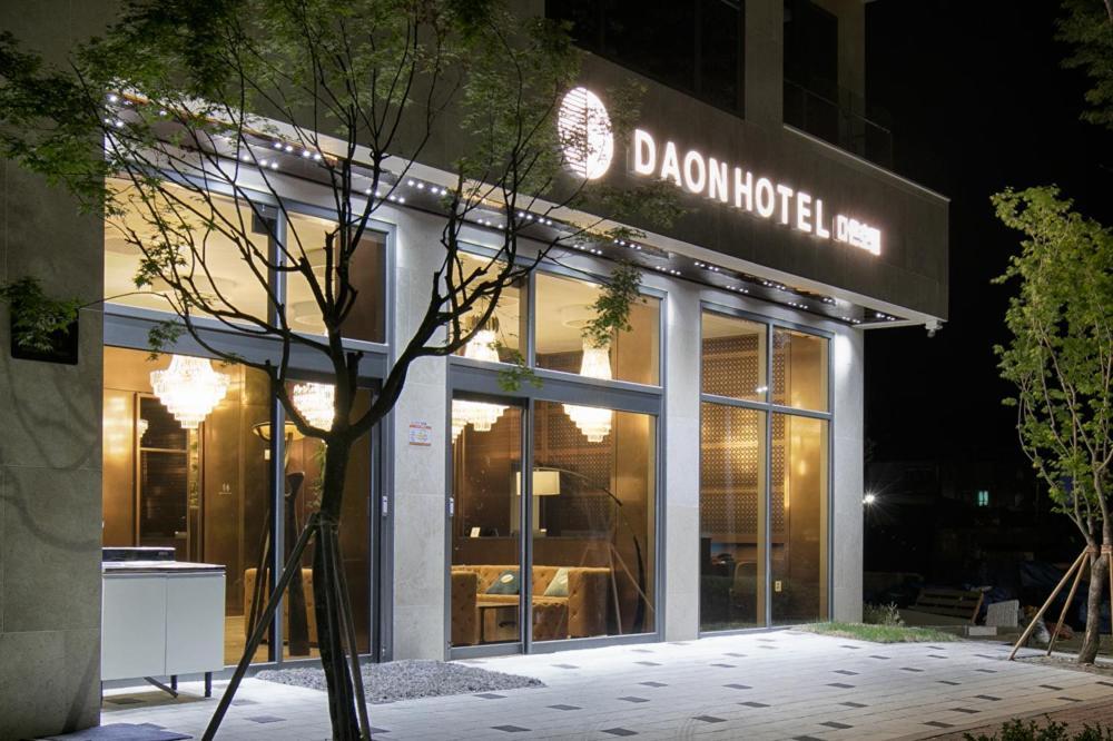 Daon Hotel Jeonju Bagian luar foto